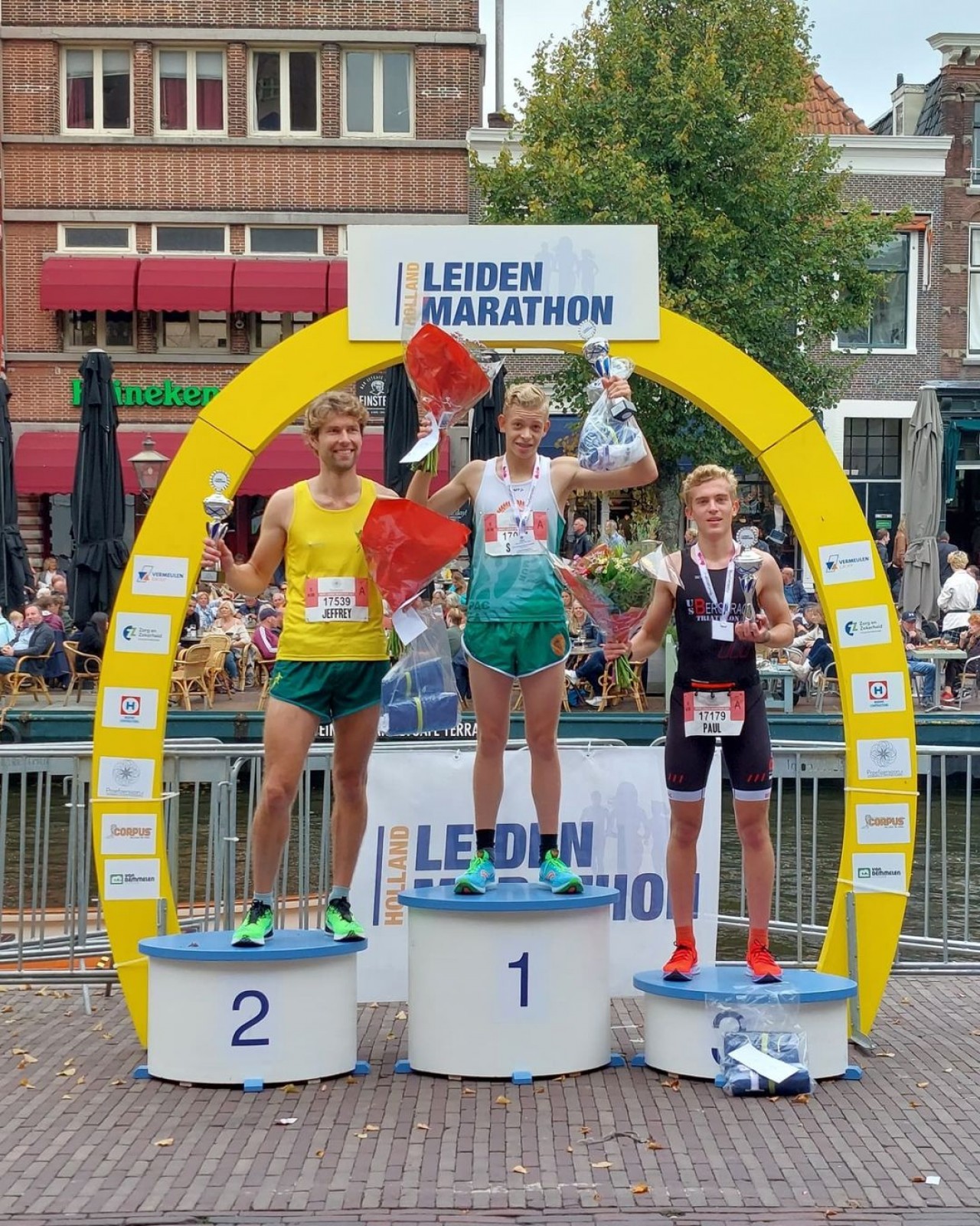 Stan Winter wint vijf kilometer Leiden marathon